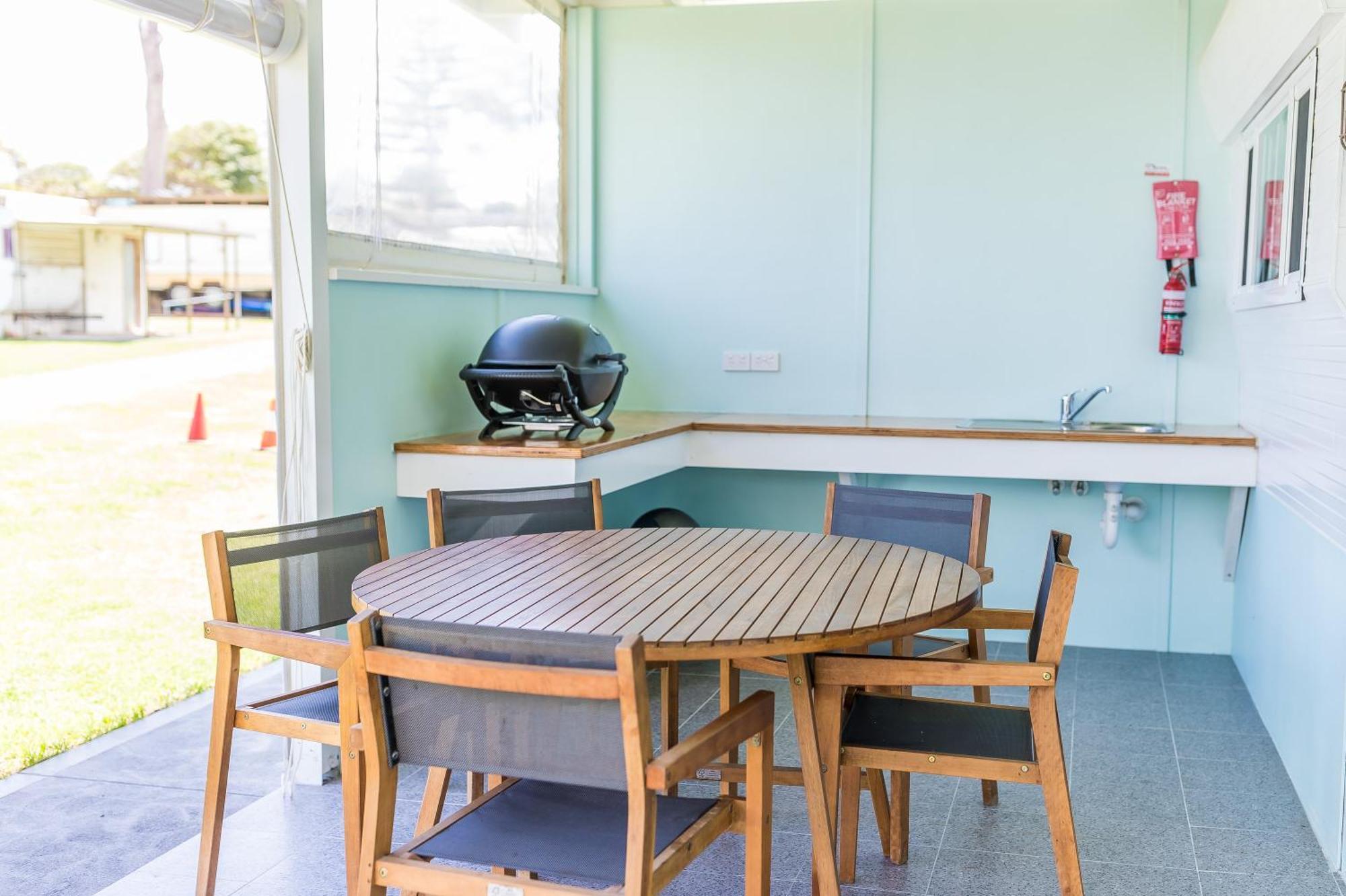 Surfside Cudmirrah Beach Berrara Chambre photo